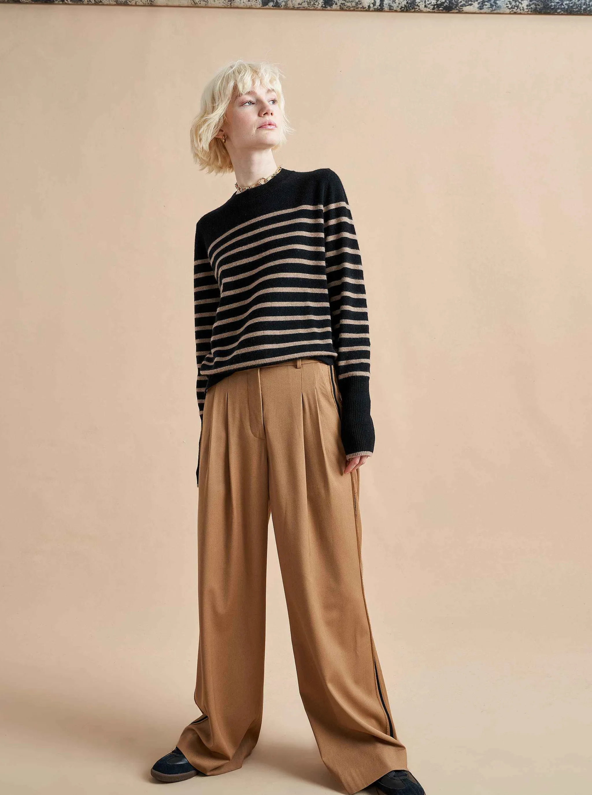 La Ligne Sweaters*Lean Lines Sweater Black/Tan