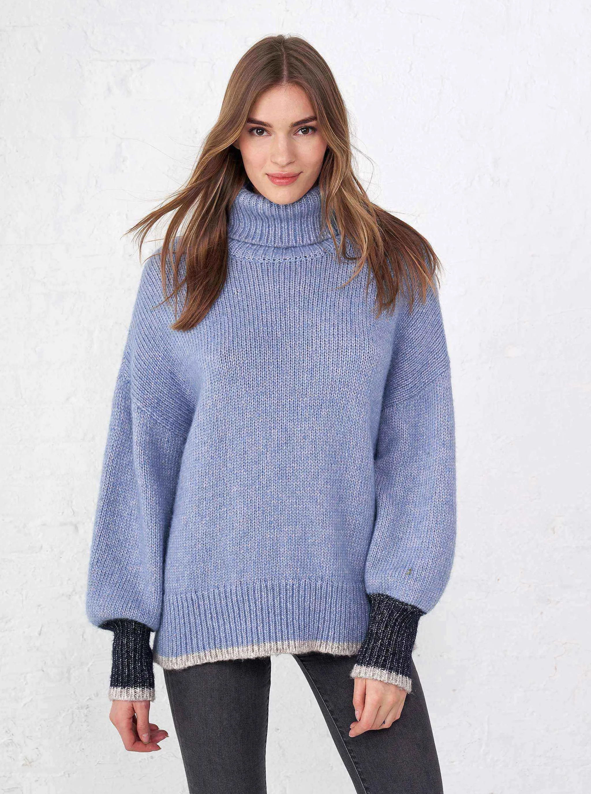 La Ligne Turtlenecks*Big Blue Turtleneck